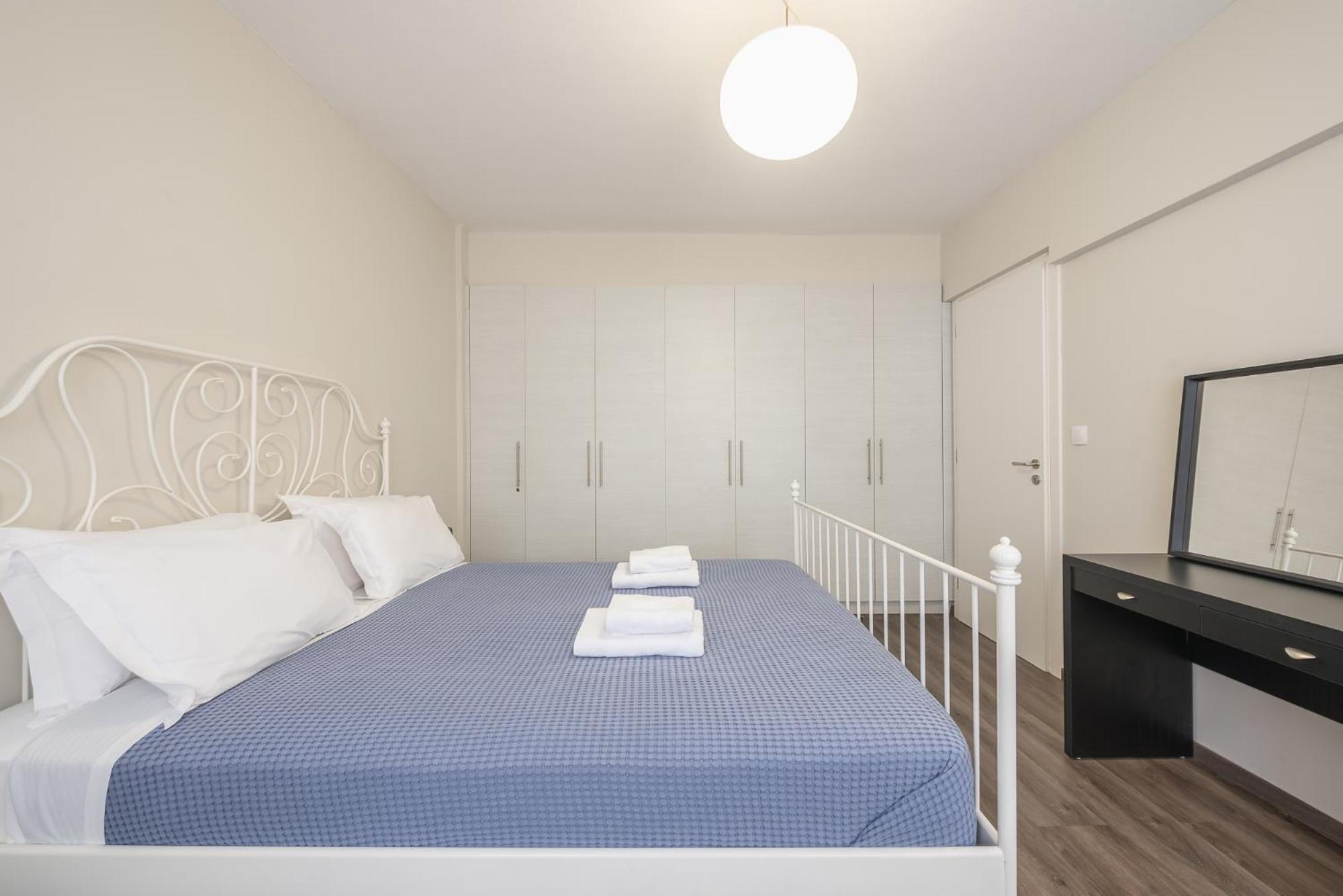 Apartment Steps From Historic Center Plaka Athens Ngoại thất bức ảnh
