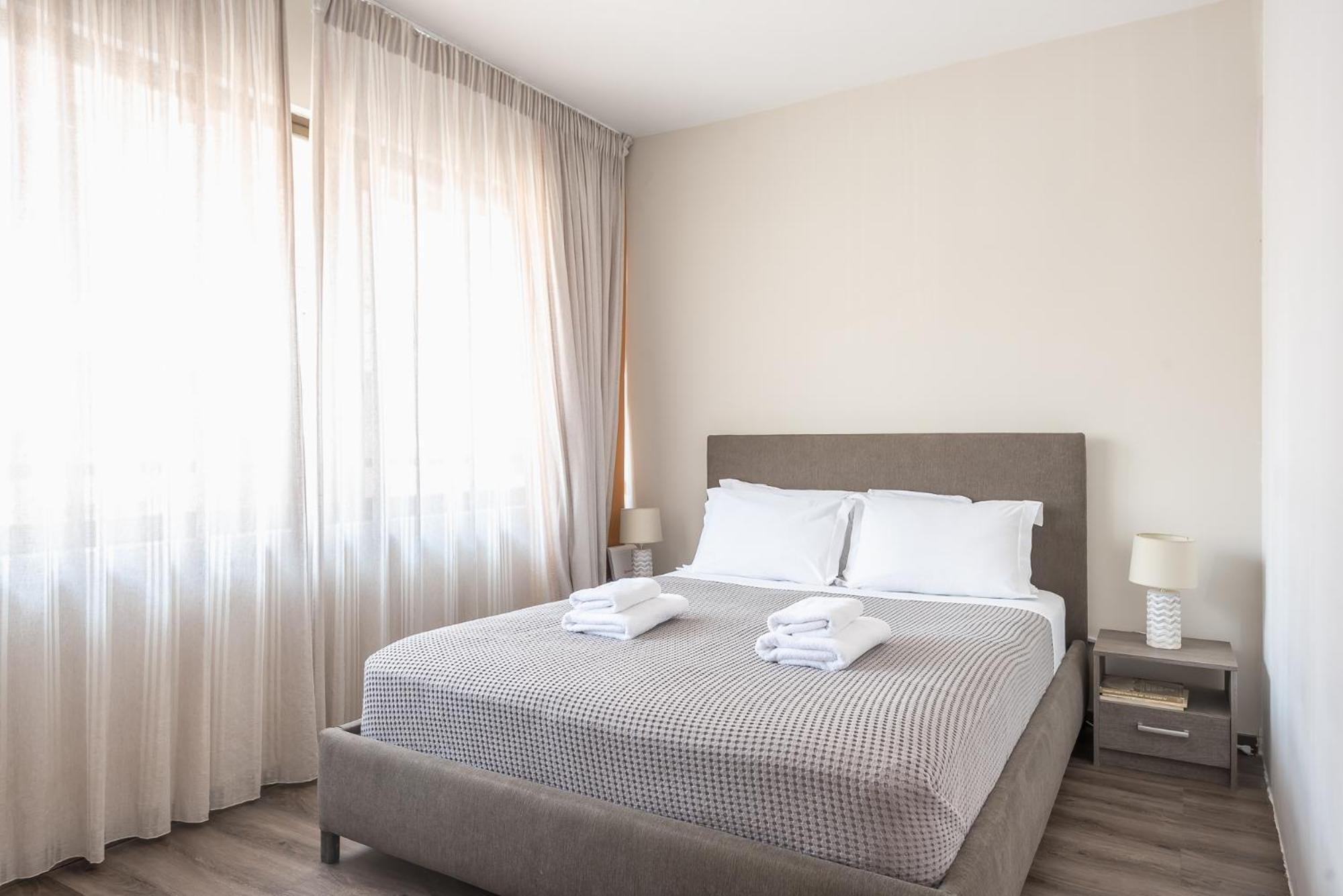Apartment Steps From Historic Center Plaka Athens Ngoại thất bức ảnh