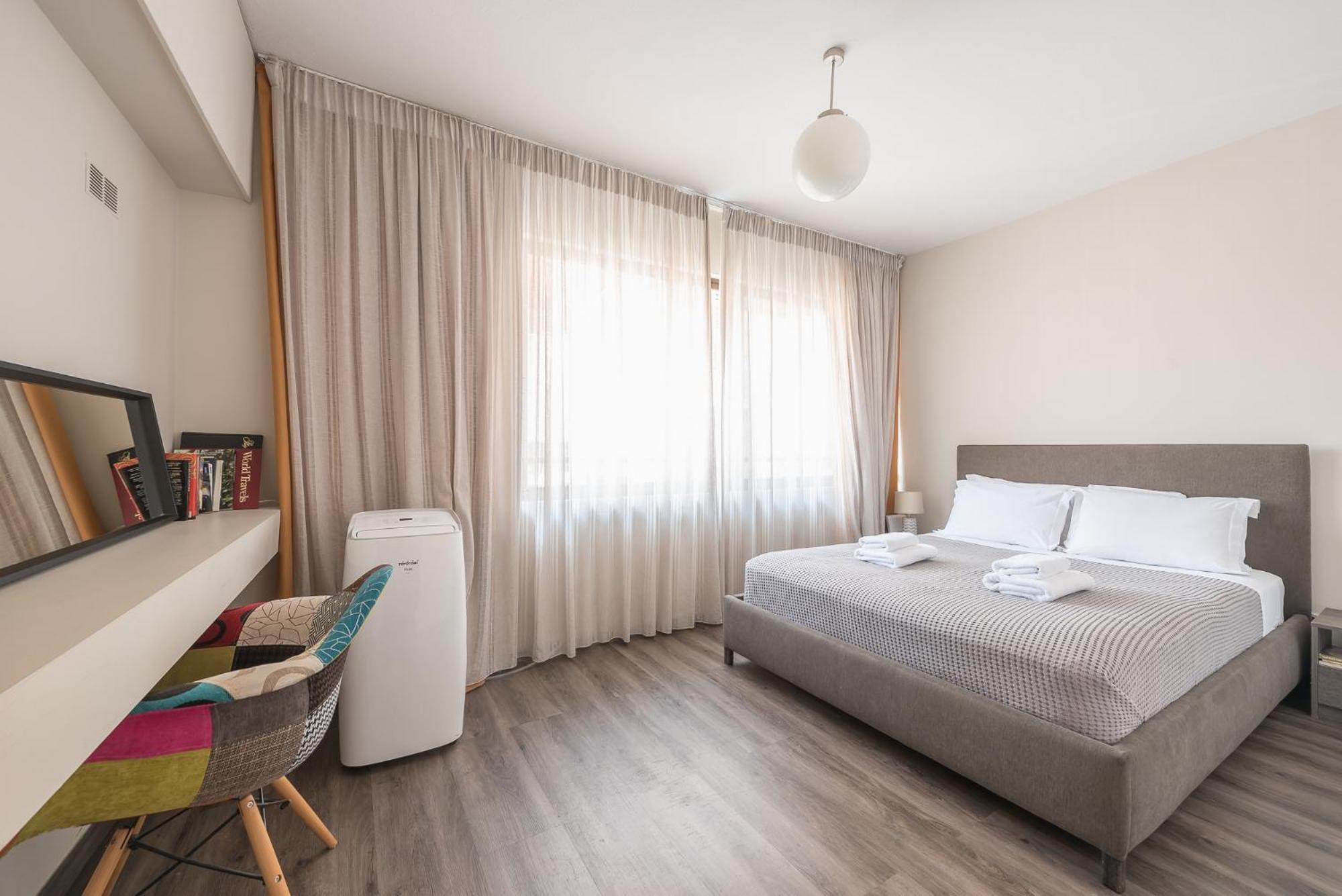 Apartment Steps From Historic Center Plaka Athens Ngoại thất bức ảnh