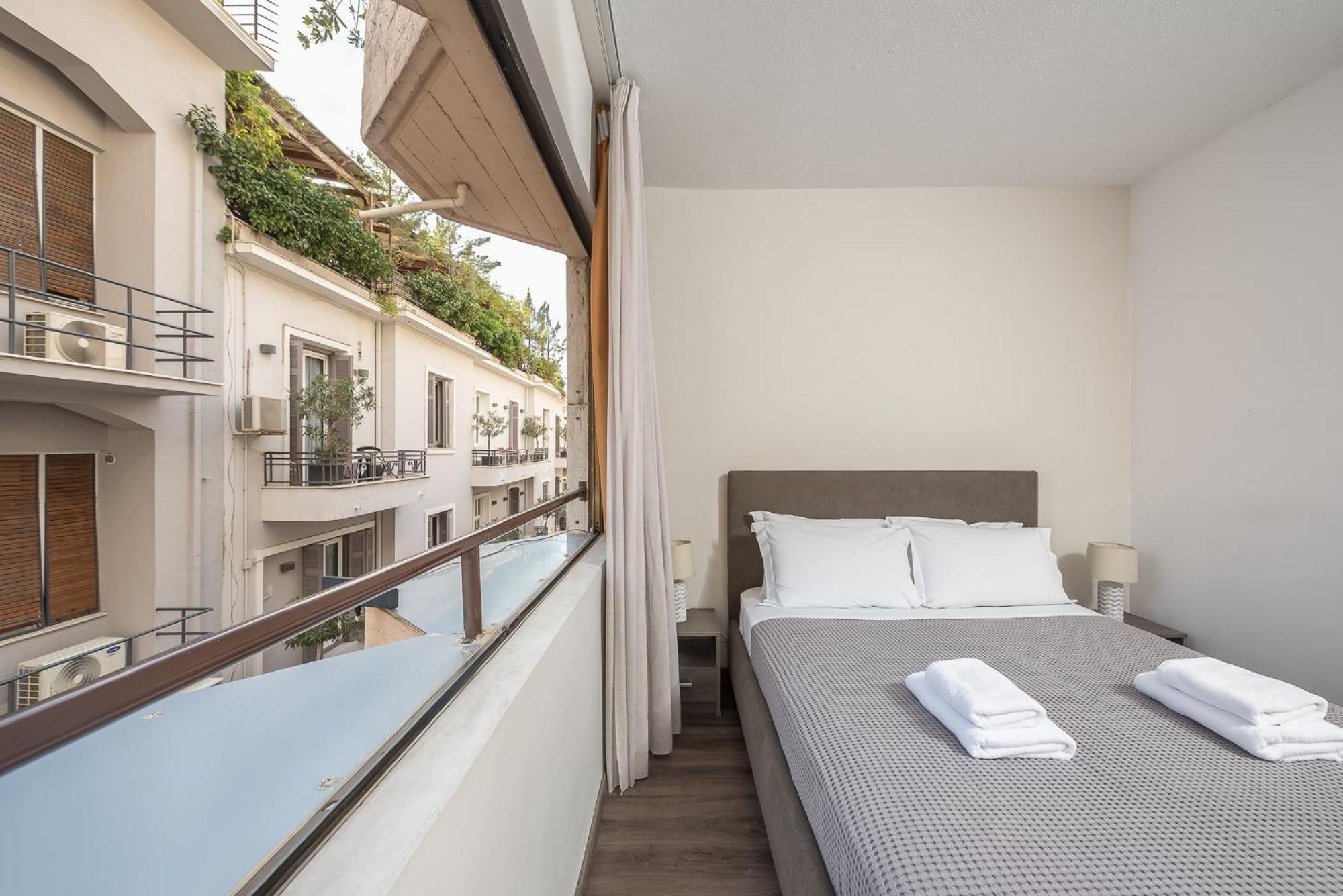 Apartment Steps From Historic Center Plaka Athens Ngoại thất bức ảnh